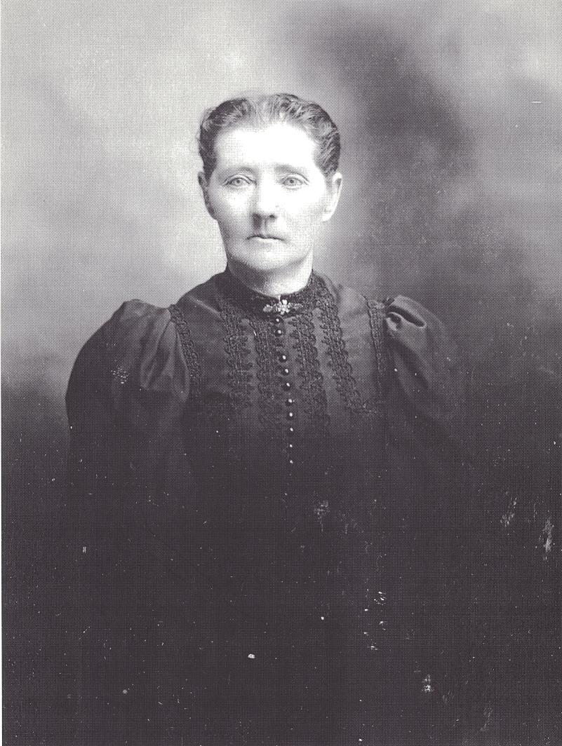 Alice Davis (1834 - 1907) Profile